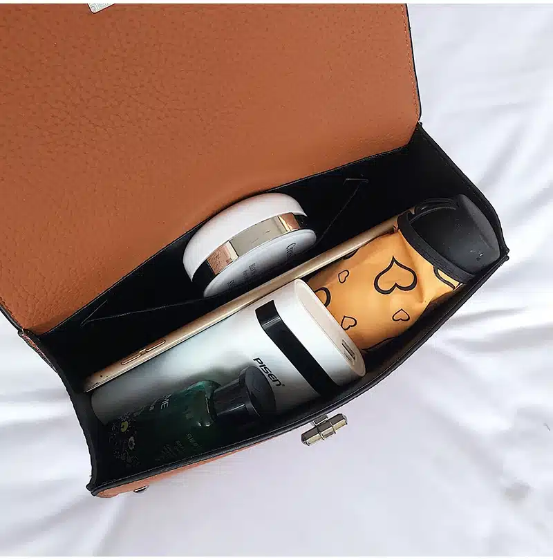 2018 Brand Women Bags Luxury Handbags Women Messenger Bags Cover Rivet Bag Girls Fashion Shoulder Bag Ladies PU Leather Handbags 35