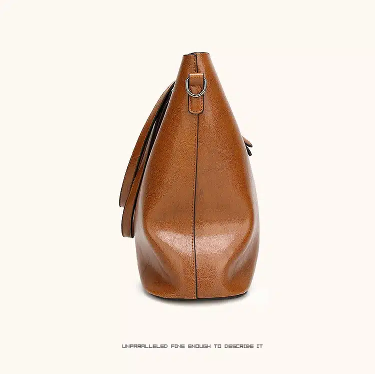 ZMQN Women Bag For Women Big Handbags Famous Brand Oil Wax Leather Retro Vintage Style Crossbody Women Bag Tote Outlet 2018 C814 35