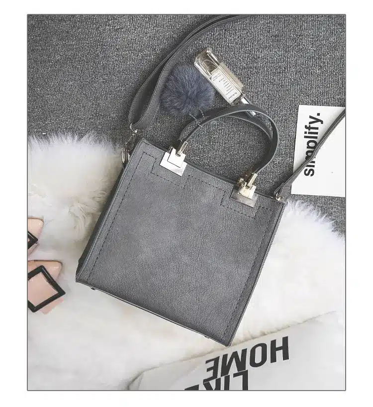 Hot sale handbag women casual tote bag female large shoulder messenger bags high quality PU leather handbag with fur ball bolsa 21