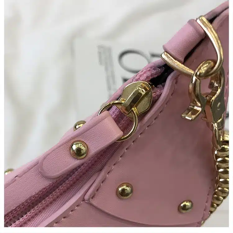 DUSUN Rivet Personality Dinosaur Design Fashion Leather Crossbody Mini Messenger Bag Women Chain Purse Female Shoulder Bag Gift 24