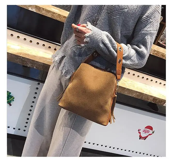 2018 Fashion Scrub Women Bucket Bag Vintage Tassel Messenger Bag High Quality Retro Shoulder Bag Simple Crossbody Bag Tote LB651 15