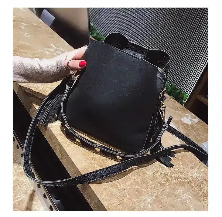 2018 Fashion Scrub Women Bucket Bag Vintage Tassel Messenger Bag High Quality Retro Shoulder Bag Simple Crossbody Bag Tote LB651 18
