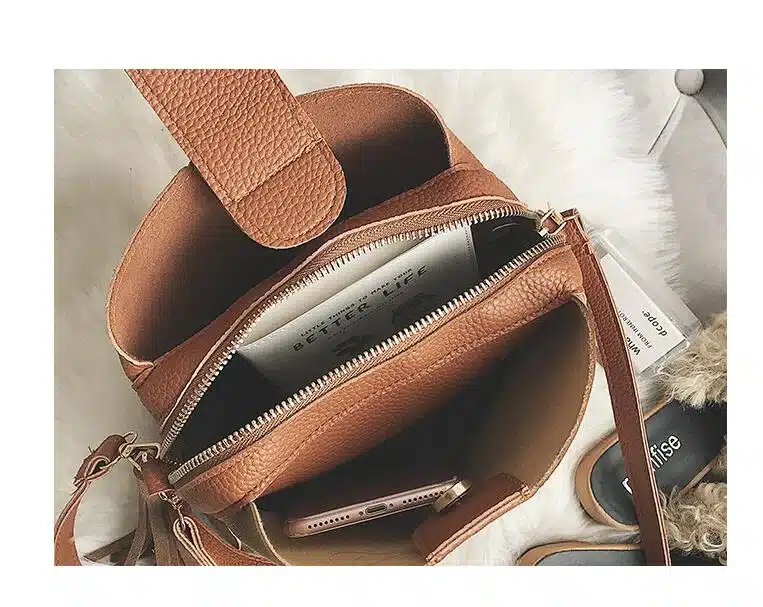 2018 Fashion Scrub Women Bucket Bag Vintage Tassel Messenger Bag High Quality Retro Shoulder Bag Simple Crossbody Bag Tote LB651 27