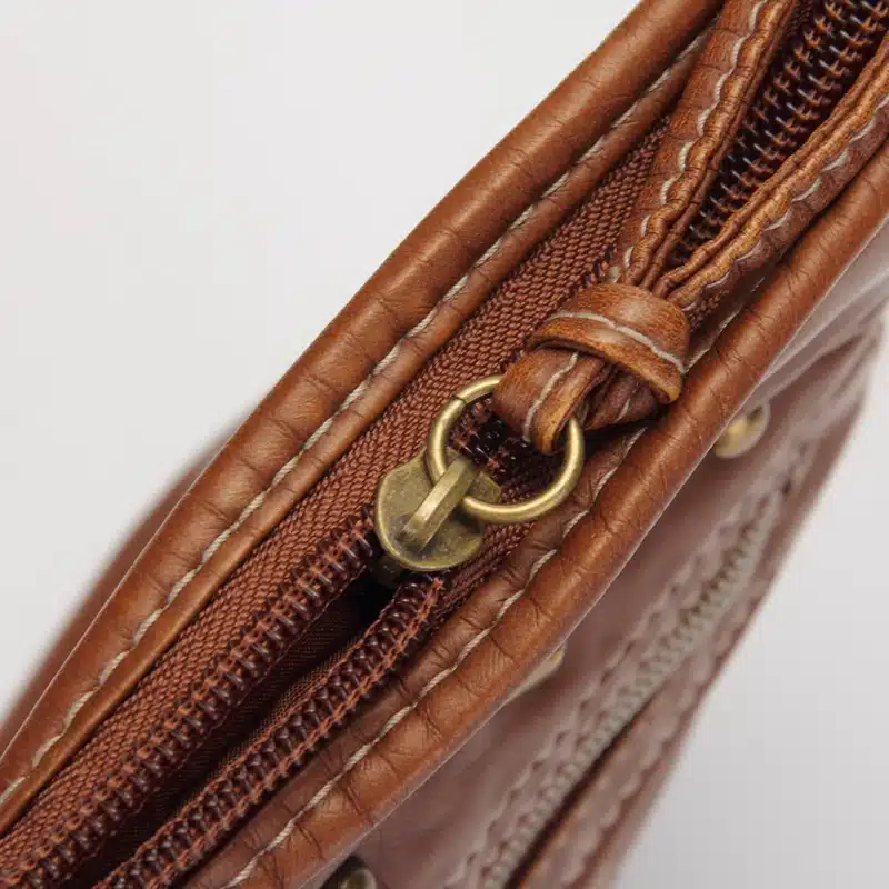 Annmouler Vintage Women Shoulder Bag 2 Colors Crossbody Bag Butterfly Embroidery Soft Messenger Bag for Ladies Pu Leather Purse 24