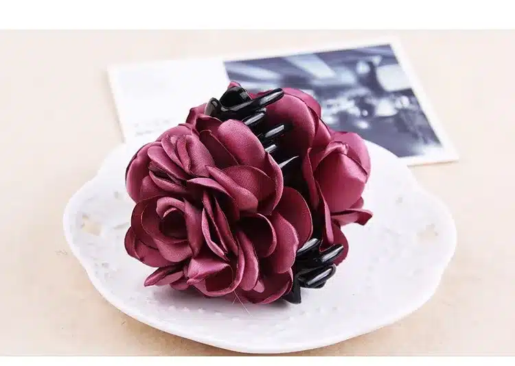 Fashion Korean High Quality Girls Elegance Hair Clips Big Cloth Flowers Plastic Hair Claws Headbands For Women Hair Accessories 25