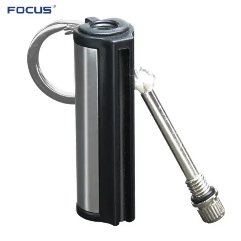 1/2/5pcs Permanent Matches Striker No Fuel Outdoor Survival Tools Kerosene Oil Cigarette Lighter with Key Chain Christmas Gift 12