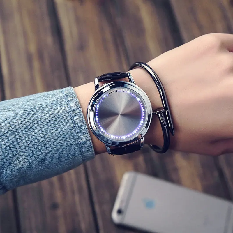 2018 New Casual Fashion Elegant Lady Quartz Bracelet Women Wristwatch LED Jewel Lucky Clover Stainless Steel Case Montre Femme 13