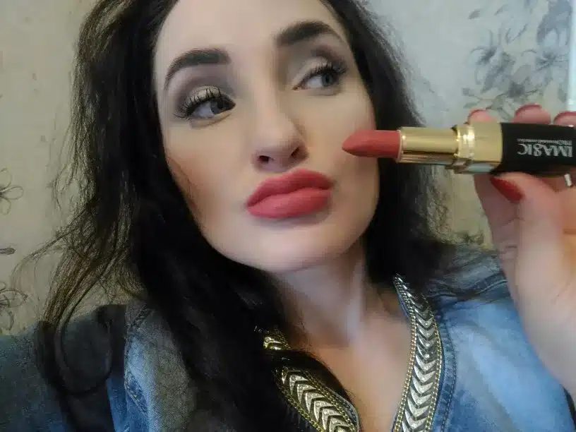 IMAGIC new 12 color lip makeup cream lipstick waterproof lasting light color sexy red lipstick beauty matte eyeliner lipstick 17