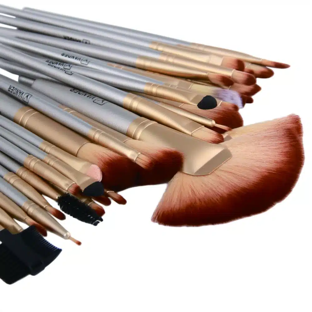 VANDER 32Pcs Set Professional Makeup Brush Foundation Eye Shadows Lipsticks Powder Make Up Brushes Tools w/ Bag pincel maquiagem 34
