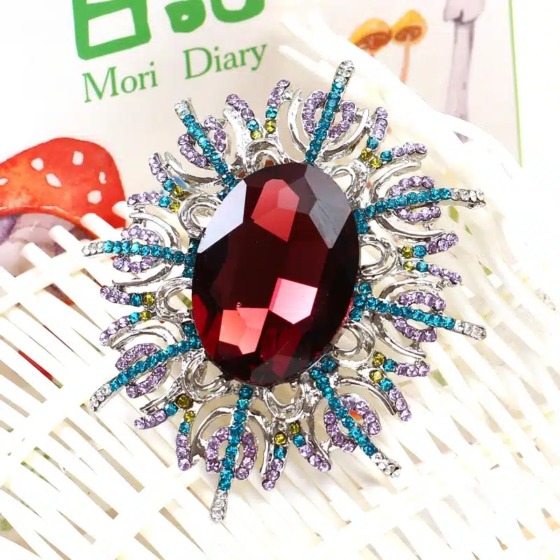 MINHIN Vintage Big Crystal Flower Brooch Pins Women Luxury Rhinestone Gold Silver Large Brooches Corsages Wedding Accessories 114