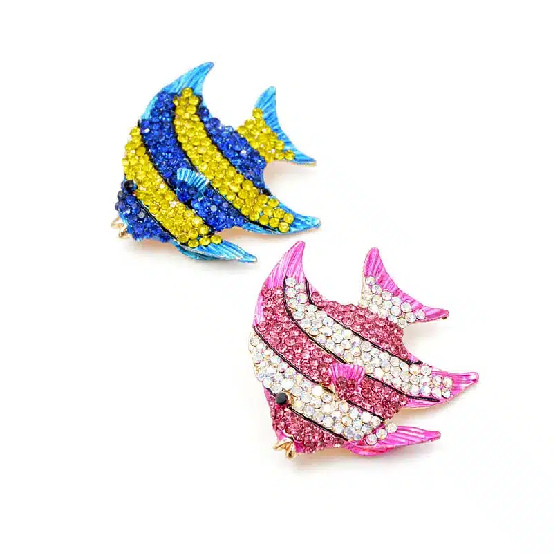 CINDY XIANG Rhinestone Tropical Fish Brooches for Women Large Cute Animal Brooch Party Coat Jewelry Fashion Accessories New 2018 13