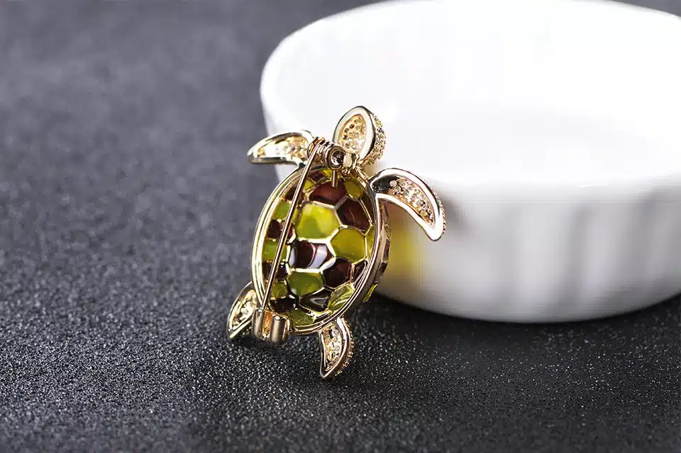 Blucome Vivid Brooches Animal Turtle Enamel Zircon Jewelry Women Children Clothing Scarf Collar Hat Coat Sweater Pin Accessories 14