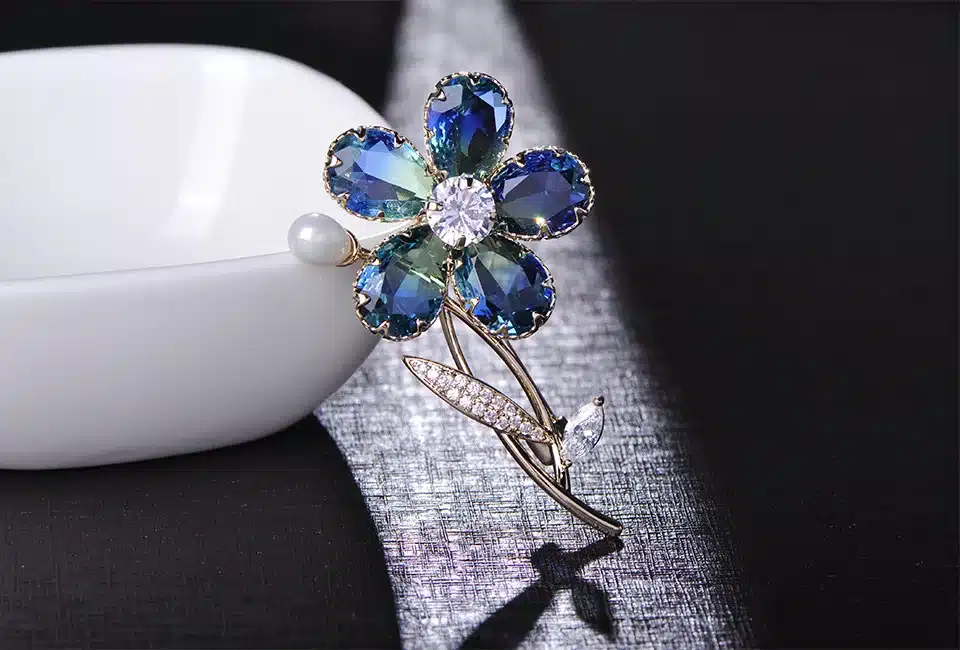 FUNMOR Luxurious Purple CZ Zircon Flower Women Brooch Freshwater Pearls Copper Brooches Hijab Pins Banquet Jewelry Scarf Buckle 36