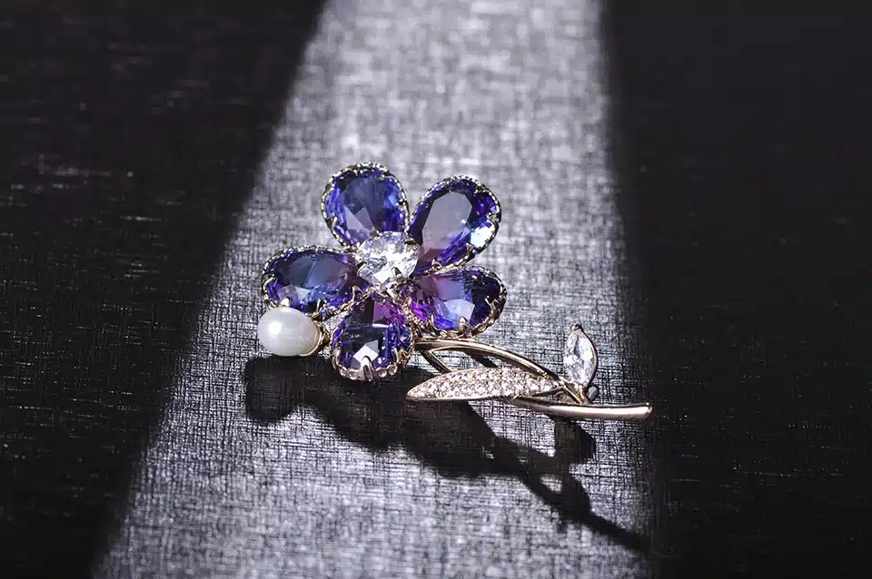 FUNMOR Luxurious Purple CZ Zircon Flower Women Brooch Freshwater Pearls Copper Brooches Hijab Pins Banquet Jewelry Scarf Buckle 37