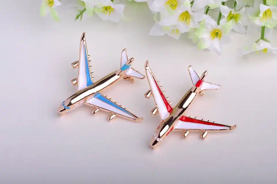 Blucome Cute Little Airplane Brooch Blue Enamel Gold-color Metal Brooches Pin Fighter Aircraft Model Jewelry Suit Clothes Clips 11