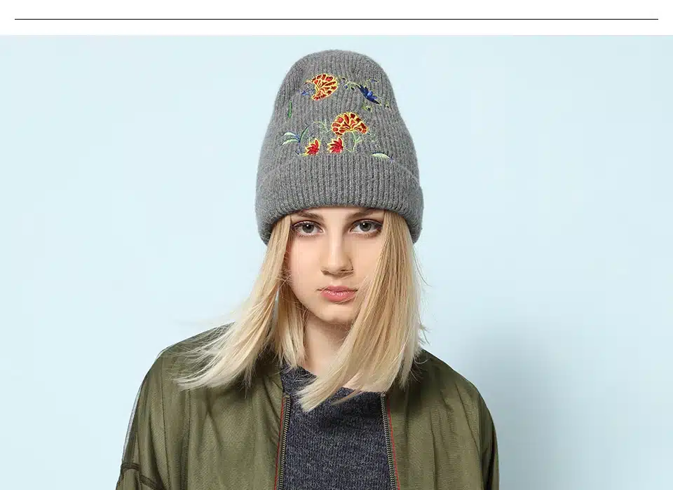 Ralferty Stylish Women Winter Hat Cap Knitted Hats For Women Casual Embroidery Skullies Beanies Female Floral Bonnet Bonet 2017 9