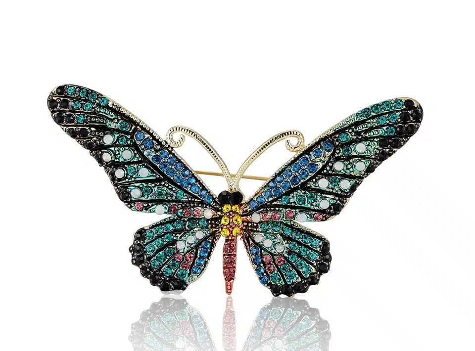 Blucome Fashion Women Butterfly Brooches Pins For Women Perfect Rhinestone Crystal Hijab Pins And Broaches colares Broches Pins 22