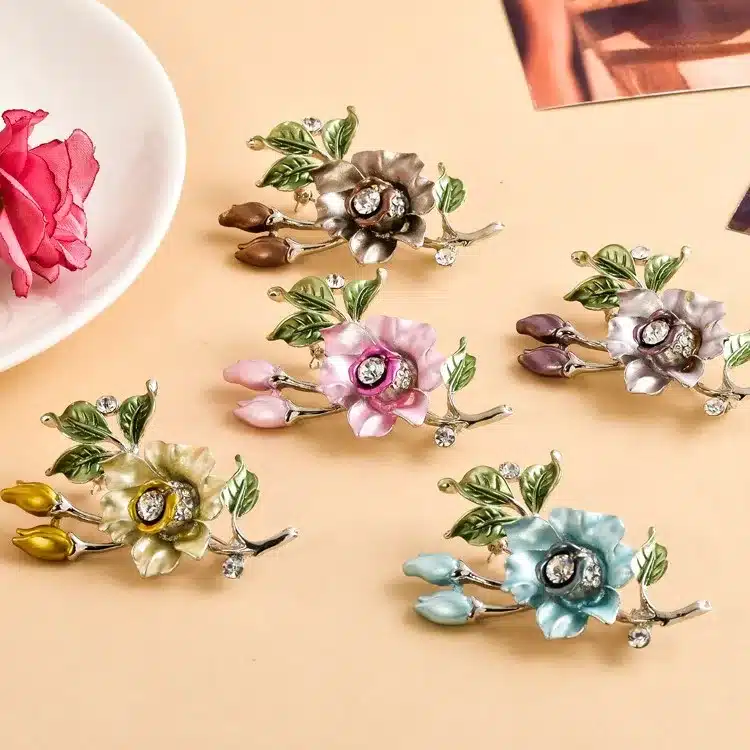 Korean Enamel Large Flower Brooches for Women Pins Rhinestone Brooch Mujer Vestidos Brosche Cheap Plant Brooch Bouquet Wedding 18