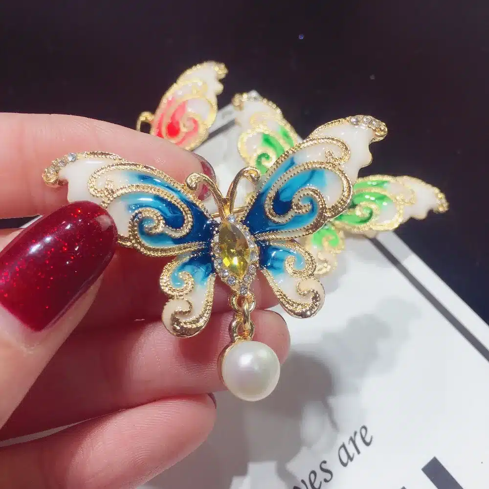 ZHBORUINI High Quality Natural Freshwater Pearl Brooch Pearl Enamel Butterfly Brooch Pins Gold Color Pearl Jewelry For Women 23