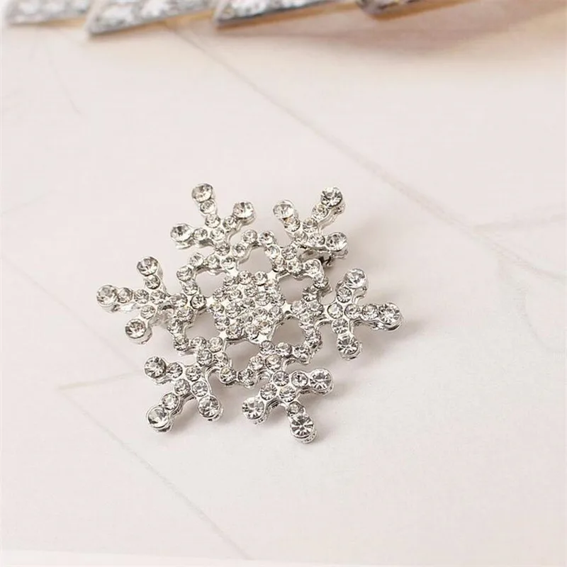 Silver/Gold Color Rhinestone Brooch Snowflake Shape Brooches Hijab Pins Crystal Rhinestone Brooches Wedding Gift Woman Fashion 12