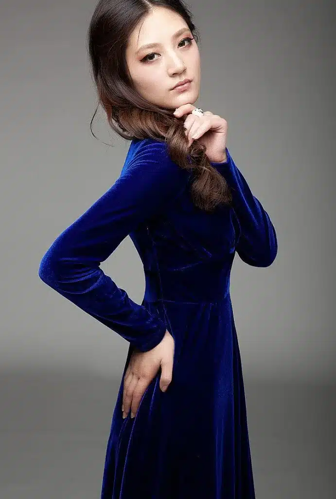 ALABIFU Autumn Winter Dress Women 2019 Casual Vintage Ball Gown Velvet Dress Plus Size 3XL Sexy Long Party Dress Vestidos 36