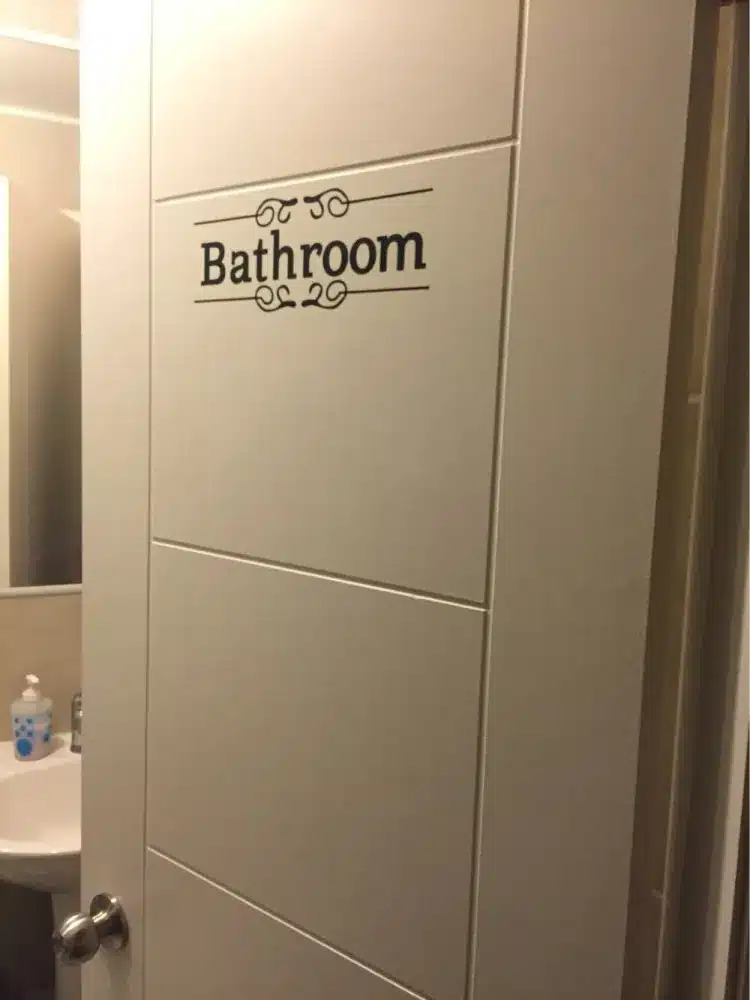 Free shipping Vintage Wall Sticker Bathroom Decor Toilet Door Vinyl Decal Transfer Vintage Decoration Quote Wall Art 19