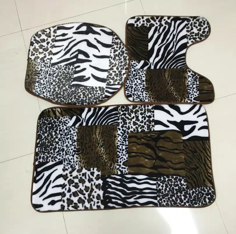 A 3pcs/set Zebra Striped Animal Pattern Leopard Bathroom Set Carpet Absorbent Non-Slip Pedestal Rug Lid Toilet Cover Bath Mat 12