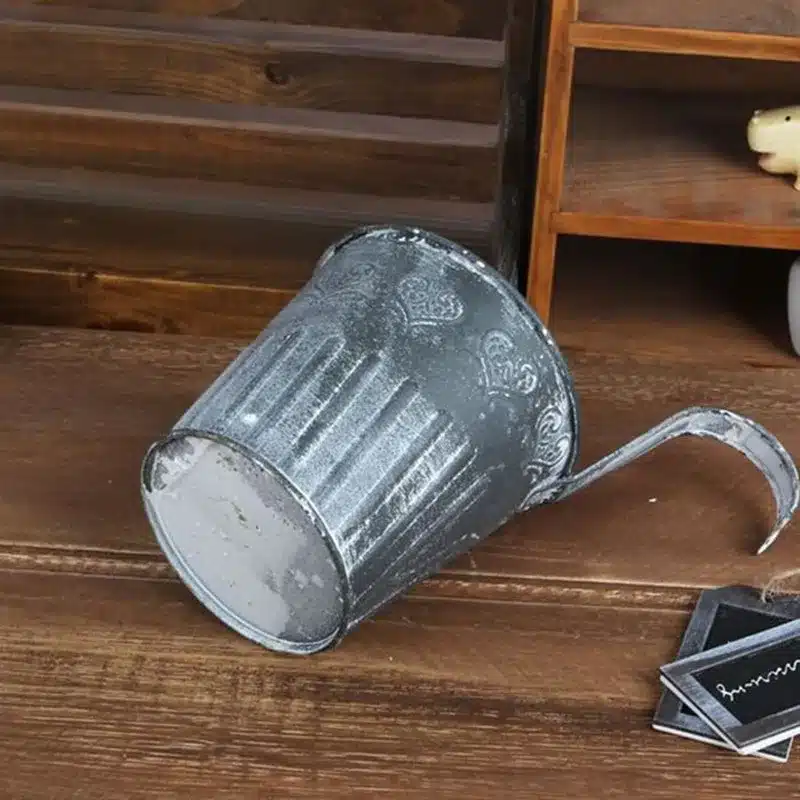 WCIC Vintage Metal Flower Pots Hanging Garden Pots Planters Iron Storage Basket with Hooks Balcony Wall Vertical Hang Buckets 20