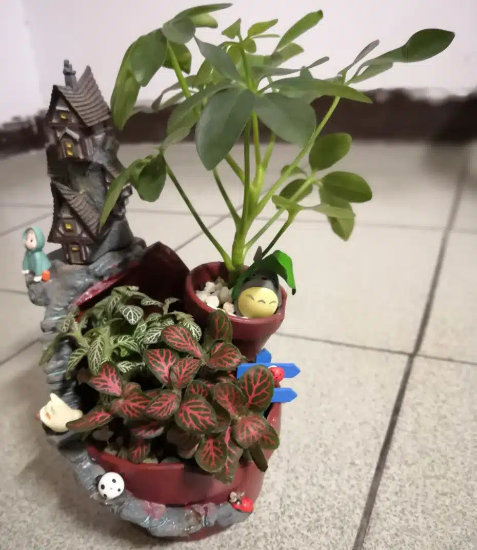 Creative Castle House Shaped Resin Garden Pot New Novelty Bonsai Plant Flower Pot for Rural House Planter Office Desk Decoration 14