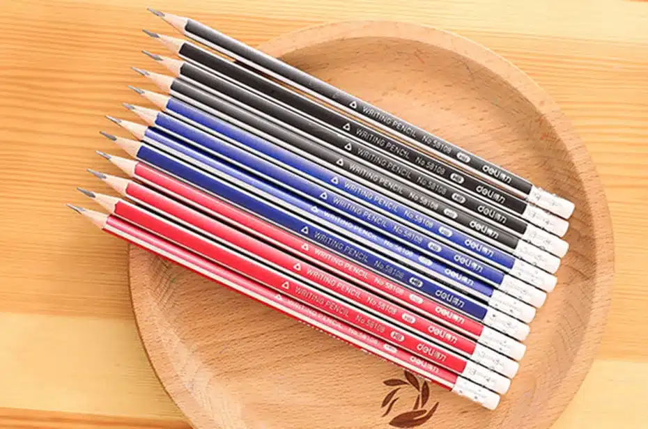Deli Standard Pencils 12 Pcs/set HB Triangle Pencils With Eraser for Child Learn to Write Comfortably School Writing Stationery 7