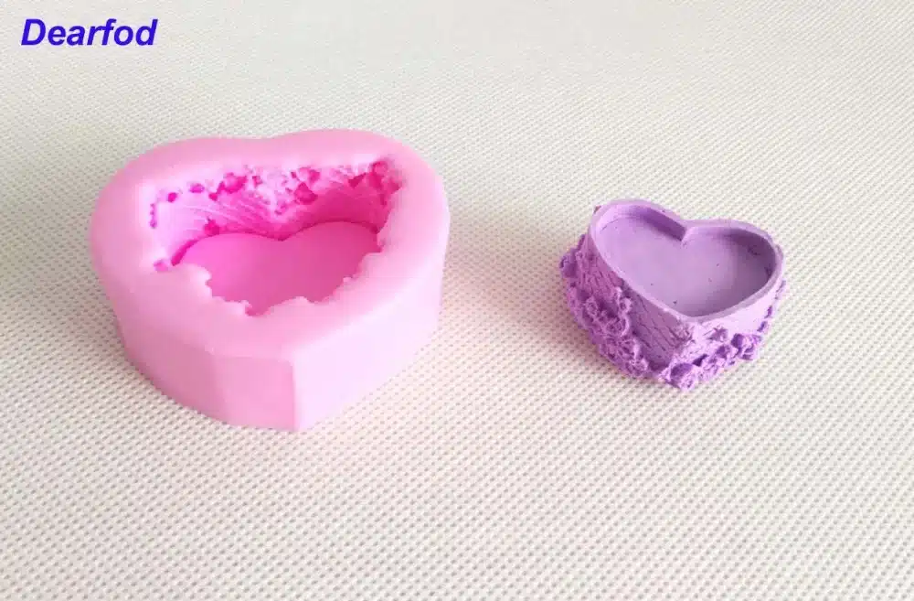 9744 2pcs/set of Heart Shape Rose Fondant Silicone Mold for Soap Candle and Chocolate make Kitchenware DIY Tool 8