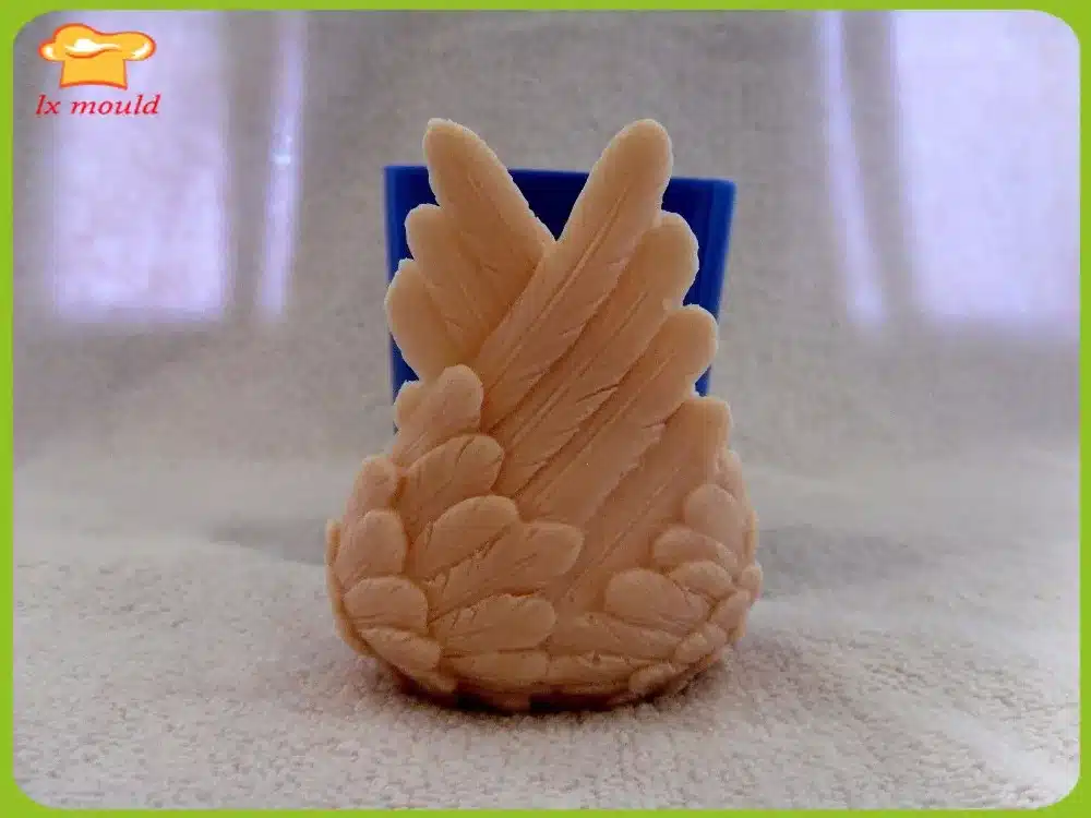 LXYY new 3 d "Little angel" soap and candle manufacturing mould silicone mold angel candle silicone mold angel clay mold 2