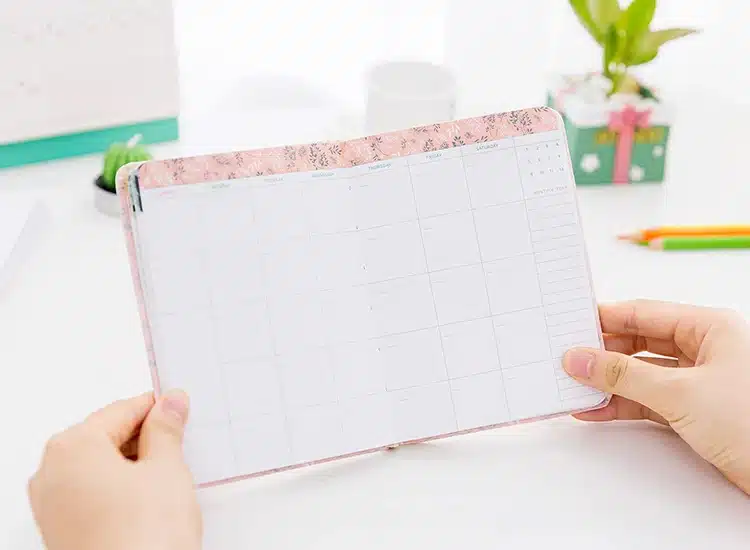 2019 Korean Kawaii Vintage Flower Schedule Yearly Diary Weekly Monthly Daily Planner Organizer Paper Notebook A6 Agendas 25