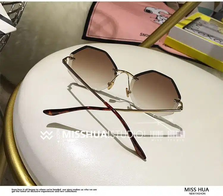 new round sunglasses women oversized eyewear 2018 gradient brown pink rimless sun glasses for female gift Brand Designer uv400 12