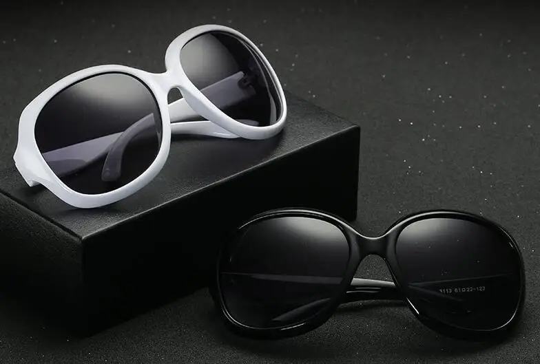 BANNED 1976 Brand Fashion Sunglasses Women Luxury Designer Vintage Sun glasses 2017 Female Rivet Shades Big Frame Style Eyewear 19