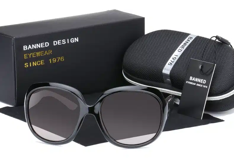 BANNED 1976 Brand Fashion Sunglasses Women Luxury Designer Vintage Sun glasses 2017 Female Rivet Shades Big Frame Style Eyewear 23