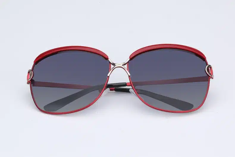 100% original 2018 Star Style HD Polarized Women Luxury Sunglasses Brand Designer Cool latest female UV400 Sun Glasses with box 31