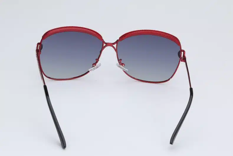 100% original 2018 Star Style HD Polarized Women Luxury Sunglasses Brand Designer Cool latest female UV400 Sun Glasses with box 32