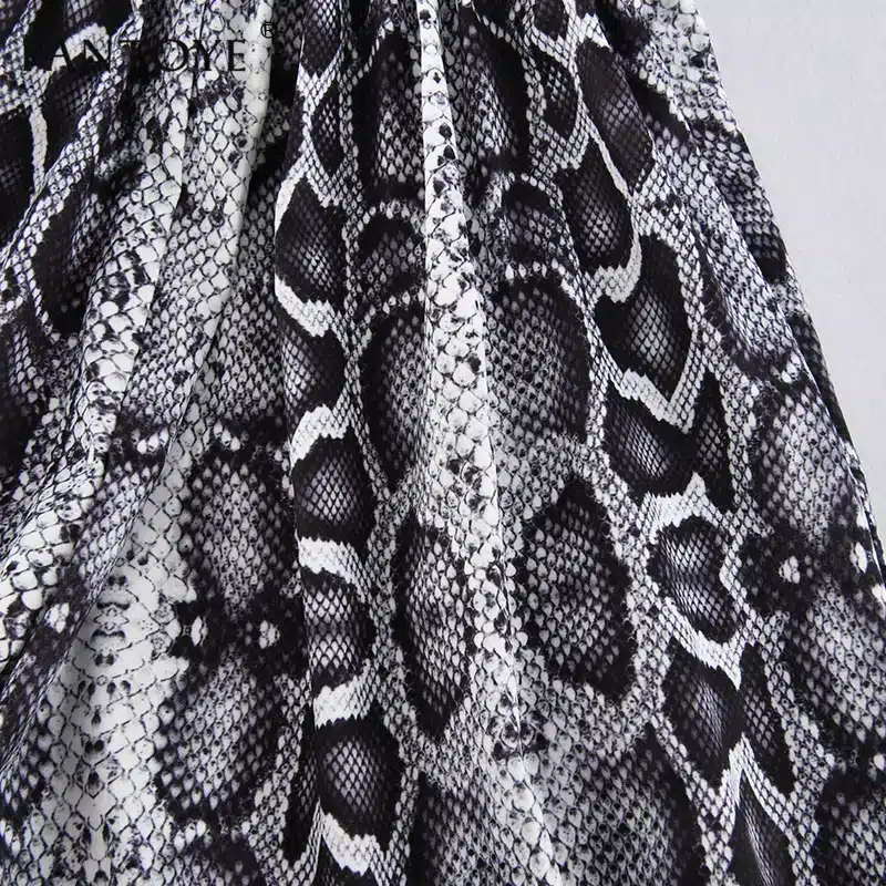 Fantoye Snake Print High Waist Shorts Women 2018 Autumn Paper Bag Sexy Elegant Fashion Lace Up Ruffle Mini Ladies Shorts Skirts 39