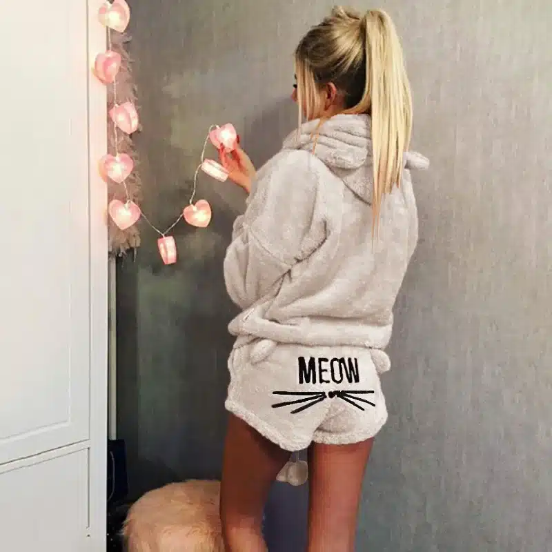 Women Coral Velvet Suit Two Piece Autumn Winter Pajamas Warm Sleepwear Cute Cat Meow Pattern Hoodies Shorts Set VANGULL 2018 New 12
