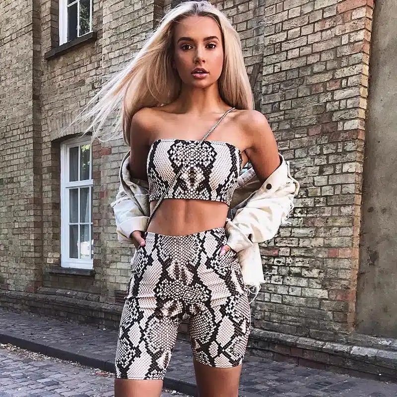 Hugcitar snake skin crop top sexy tank top shorts 2 pieces sets 2018 summer autumn women fashion elastic sportswear female set 4