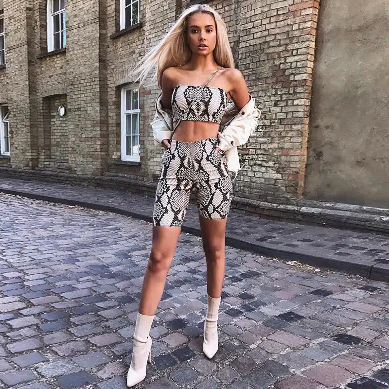 Hugcitar snake skin crop top sexy tank top shorts 2 pieces sets 2018 summer autumn women fashion elastic sportswear female set 12