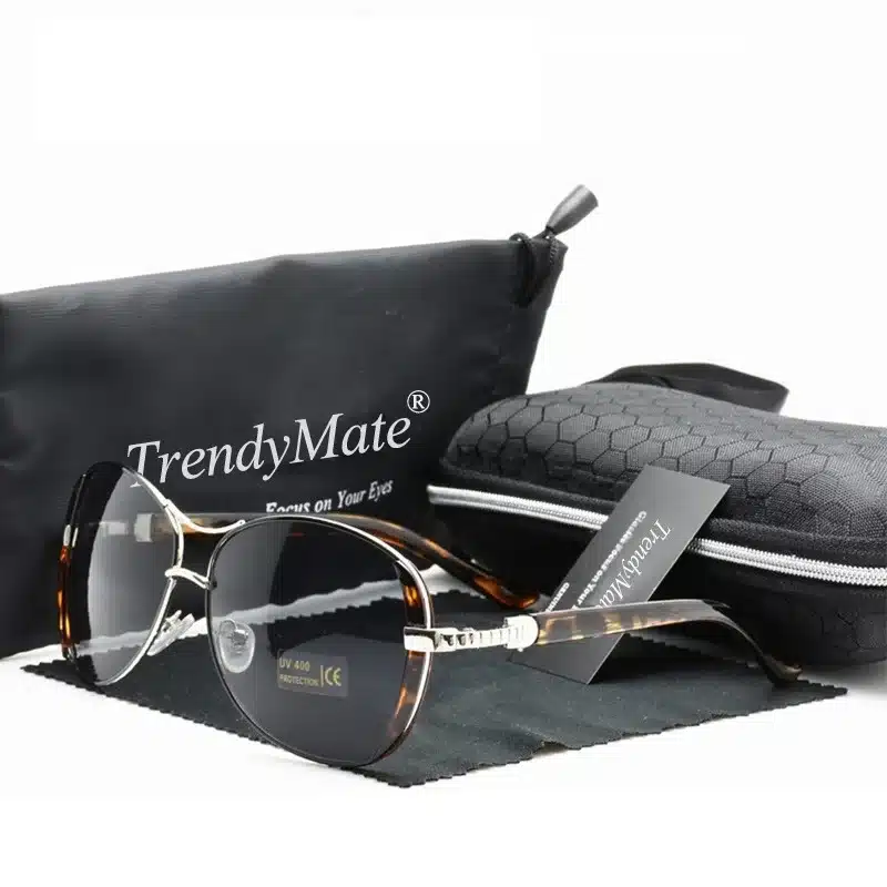 Hot 2019 Oculos High Quality Sunglasses Women Glasses Vintage with Box Sunglasses Women Brand Designer Ladies Sun Glasses M071 14