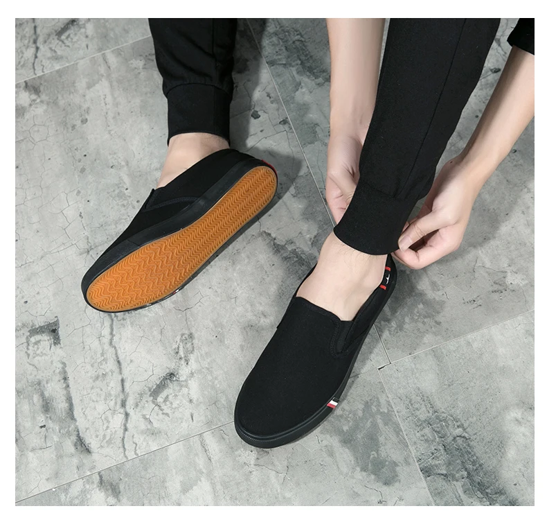 Men Canvas Shoes Simple Casual Mens Loafers 2018 Autumn High Quality Anti-Slip Comfortable Vulcanized Shoes Man Flats Size 35-47 18