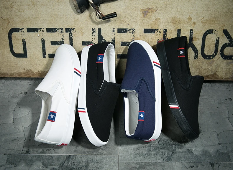 Men Canvas Shoes Simple Casual Mens Loafers 2018 Autumn High Quality Anti-Slip Comfortable Vulcanized Shoes Man Flats Size 35-47 32