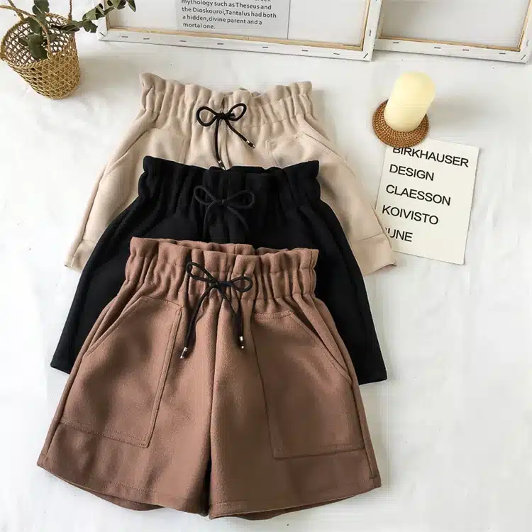 New Women Shorts Autumn and Winter High Waist Shorts Solid Casual Loose Thick Warm Elastic Waist Straight Booty Shorts Pockets 5