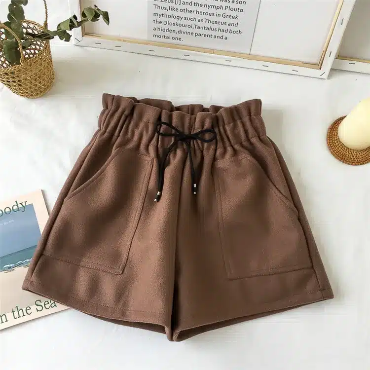 New Women Shorts Autumn and Winter High Waist Shorts Solid Casual Loose Thick Warm Elastic Waist Straight Booty Shorts Pockets 16