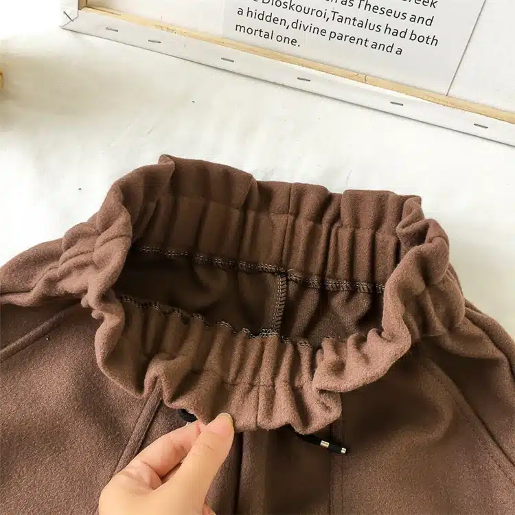 New Women Shorts Autumn and Winter High Waist Shorts Solid Casual Loose Thick Warm Elastic Waist Straight Booty Shorts Pockets 17