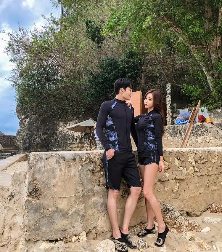Sport Rash Guards Men Women 5 Pieces Long Sleeve Shirt Shorts Pants Couples Swimwear Surfing Bathing Suits Rashguard Wetsuits 17