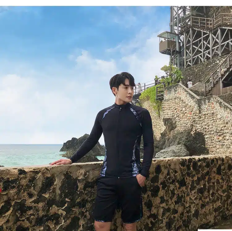 Sport Rash Guards Men Women 5 Pieces Long Sleeve Shirt Shorts Pants Couples Swimwear Surfing Bathing Suits Rashguard Wetsuits 21